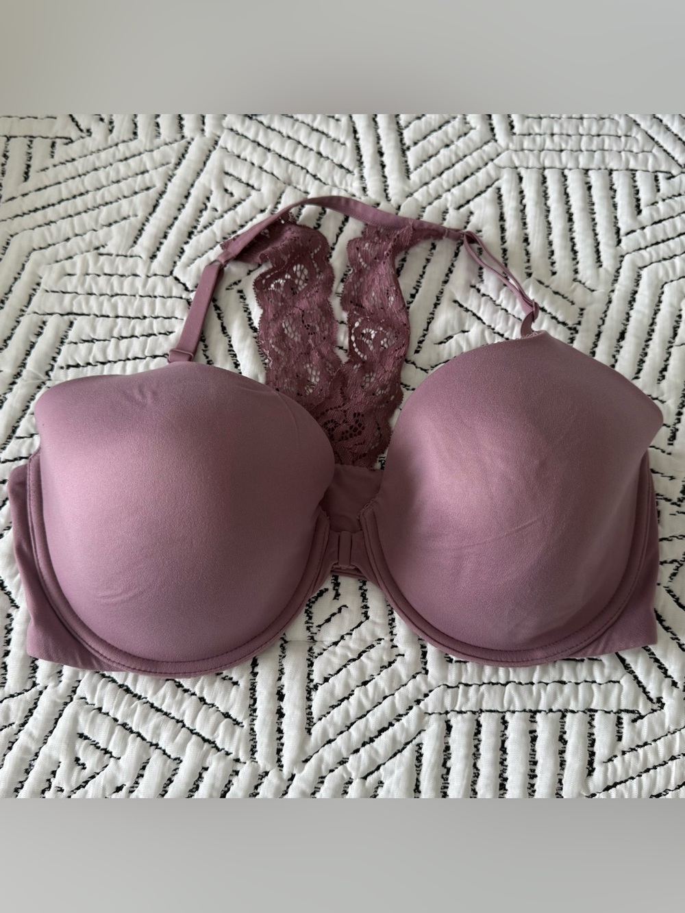 Victoria's Secret Mauve Lace Racerback T-Shirt Bra